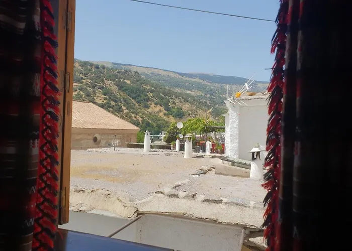 Hostal Pampaneira